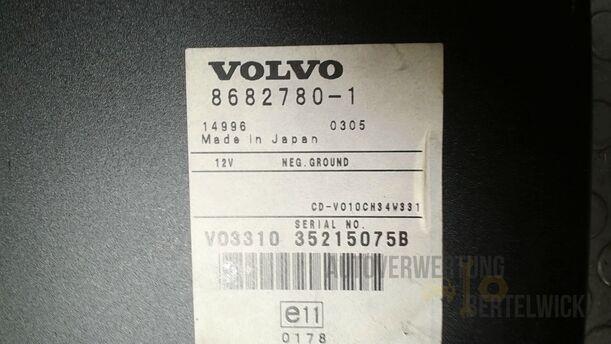 Foto: CD WECHSLER 10 FACH eines Volvo S80 2.5T