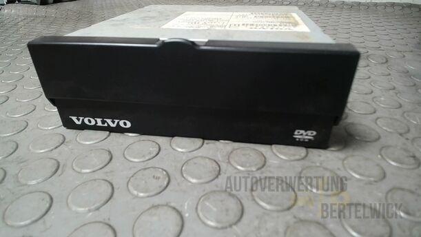 Foto: NAVIGATION SYSTEM eines Volvo S80 2.5T