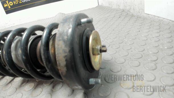 Foto: FEDERBEIN HINTEN LINKS eines BMW 523i