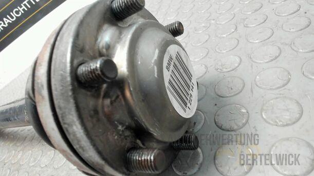 Foto: ANTRIEBSWELLE HINTEN LINKS ( AUTOMATIK ) eines BMW 523i