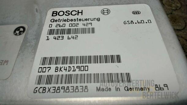 Foto: STEUERGERÄT AUTOMATIKGETRIEBE eines BMW 523i