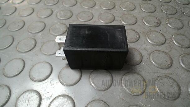 Foto: RELAIS SERVOTRONIC eines Volvo S80 2.5T CL
