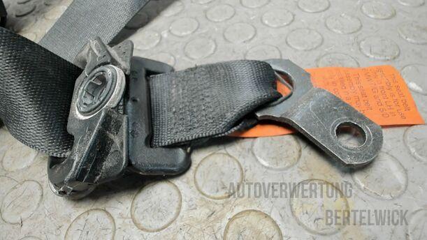 Foto: SICHERHEITSGURT VORNE LINKS eines BMW 523i CL