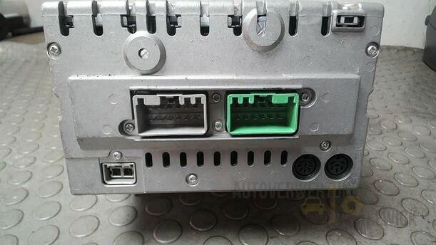 Foto: RADIO KASSETTE HU650 (OHNE RADIOCODE ) eines Volvo S80 2.5T CL