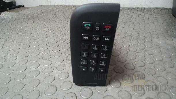 Foto: TASTENFELD TELEFON eines Volvo S80 2.5T CL