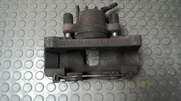 Foto: BREMSSATTEL VORN RECHTS ( ATE / 17 ZOLL ) eines Volvo S80 2.5T