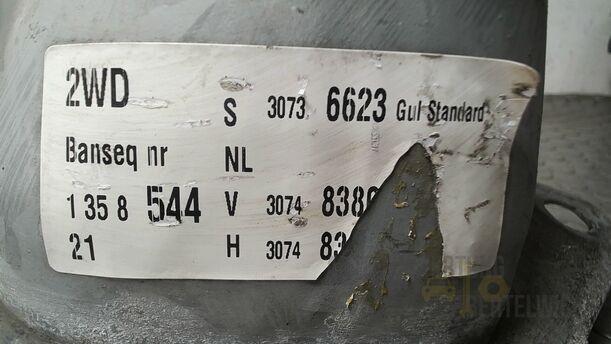 Foto: HALTERUNG NIVOMAT LINKS eines Volvo S80 2.5T