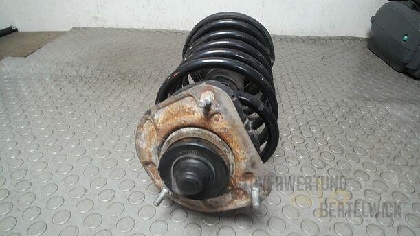 Foto: FEDERBEIN VORN LINKS eines Volvo S80 2.5T
