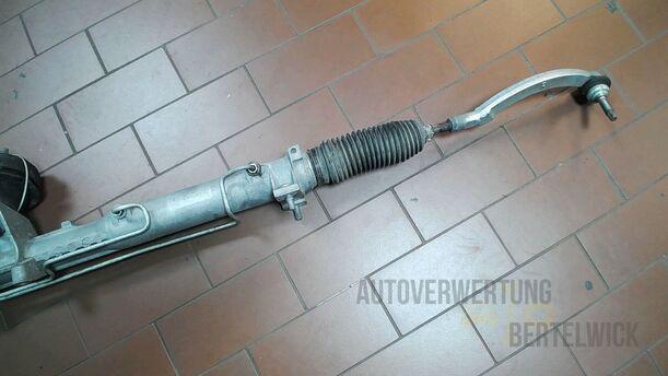 Foto: SERVOLENKUNG/ LENKGETRIEBE eines Volvo S80 2.5T
