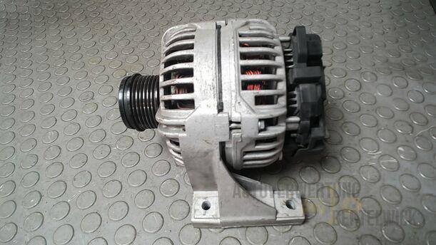 Foto: LICHTMASCHINE ( 140A / ZUBEHÖR ) eines Volvo S80 2.5T