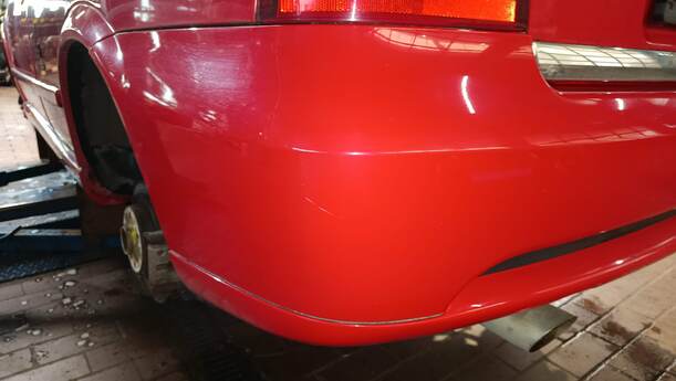Foto: STOSSFÄNGER / STOßSTANGE HINTEN eines Opel Astra Cabrio 2.2 16V
