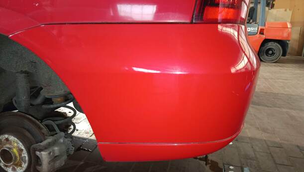Foto: STOSSFÄNGER / STOßSTANGE HINTEN eines Opel Astra Cabrio 2.2 16V