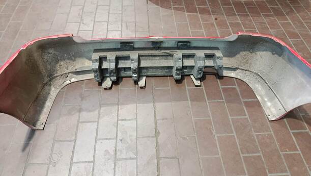 Foto: STOSSFÄNGER / STOßSTANGE HINTEN eines Opel Astra Cabrio 2.2 16V