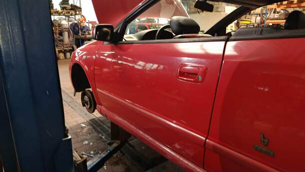 Foto: TÜR VORNE LINKS ( CABRIO ) eines Opel Astra Cabrio 2.2 16V
