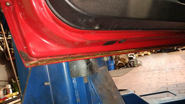 Foto: TÜR VORNE LINKS ( CABRIO ) eines Opel Astra Cabrio 2.2 16V