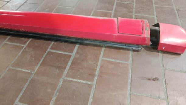 Foto: SCHWELLERBLENDE LINKS eines Opel Astra Cabrio 2.2 16V