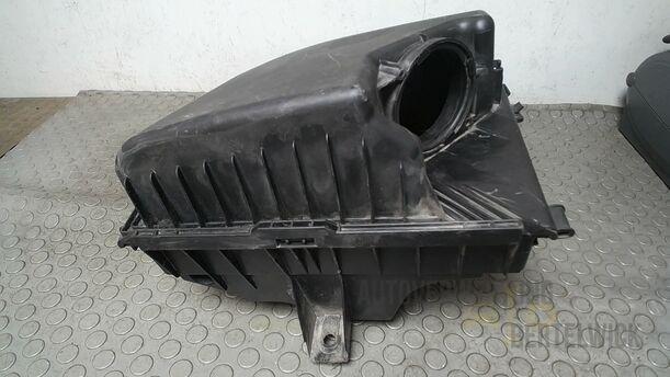 Foto: LUFTFILTERKASTEN eines Volvo S80 2.5T