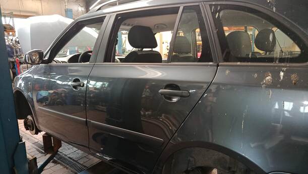 Foto: TÜR HINTEN LINKS ( COMBI ) eines Skoda Fabia 1.2 HTP Combi