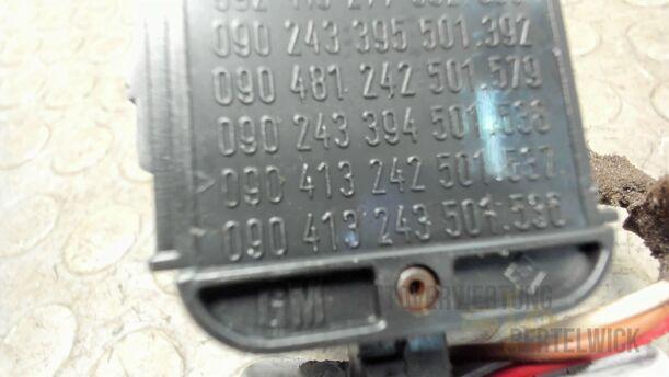 Foto: SCHEIBENWISCHERSCHALTER eines Opel Astra Cabrio 2.2 16V