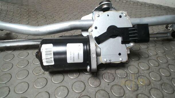 Foto: SCHEIBENWISCHERMOTOR VORN eines Skoda Fabia 1.2 HTP Combi