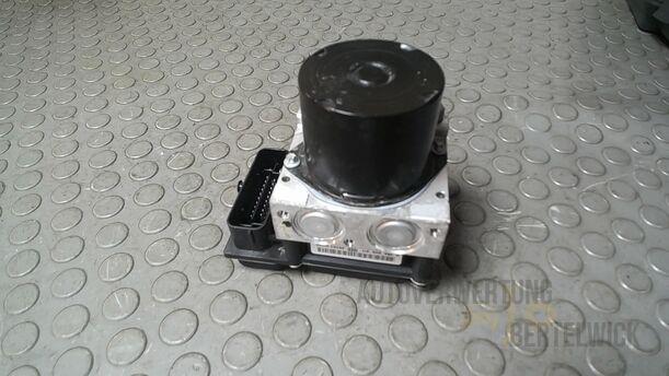 Foto: HAUPTBREMSAGGREGAT ABS eines Skoda Fabia 1.2 HTP Combi