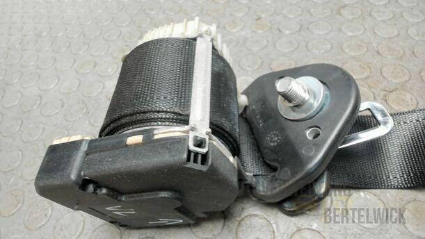 Foto: SICHERHEITSGURT VORNE LINKS eines Opel Astra Cabrio 2.2 16V
