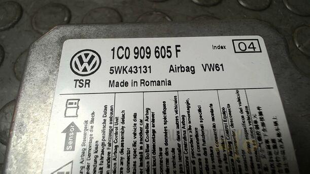 Foto: STEUERGERÄT AIRBAG/ AIRBAGSTEUERGERÄT eines Skoda Fabia 1.2 HTP Combi