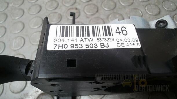 Foto: KOMBISCHALTER eines Skoda Fabia 1.2 HTP Combi