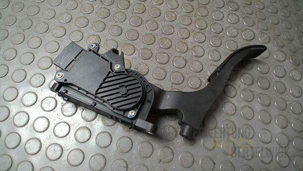 Foto: GASPEDAL eines Skoda Fabia 1.2 HTP Combi