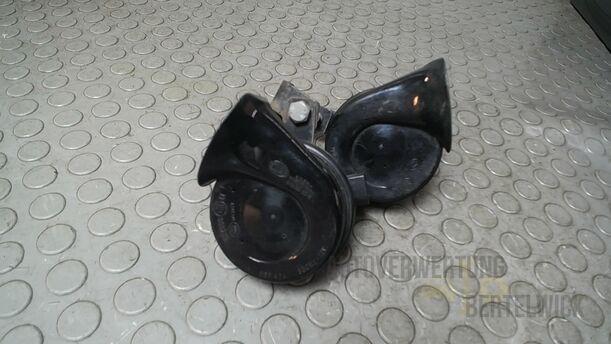 Foto: SIGNALHÖRNER/ HUPEN eines Skoda Fabia 1.2 HTP Combi
