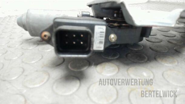 Foto: FENSTERHEBER VORNE RECHTS ( CABRIO ) eines Opel Astra Cabrio 2.2 16V