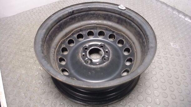 Foto: STAHLFELGE 5,5X14 ET35 eines Ford Ka 1.2