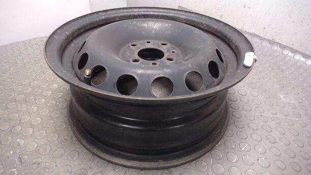 Foto: STAHLFELGE 5,5X14 ET35 eines Ford Ka 1.2