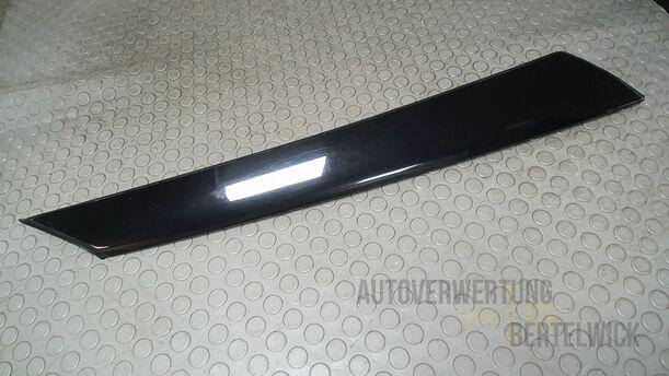 Foto: BLENDE/ ABDECKUNG A SÄULE LINKS eines Skoda Fabia 1.2 HTP Combi
