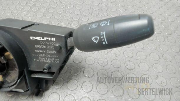 Foto: KOMBISCHALTER / LENKSTOCKSCHALTER eines Opel Corsa 1.2 16V