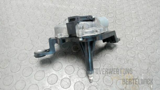 Foto: SCHEIBENWISCHERMOTOR HINTEN eines Opel Corsa 1.2 16V