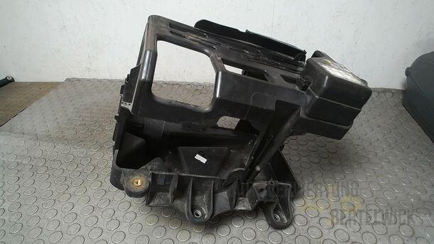 Foto: BATTERIEKASTEN eines Skoda Fabia 1.2 HTP Combi