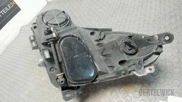 Foto: SCHEINWERFER RECHTS eines Opel Corsa 1.2 16V