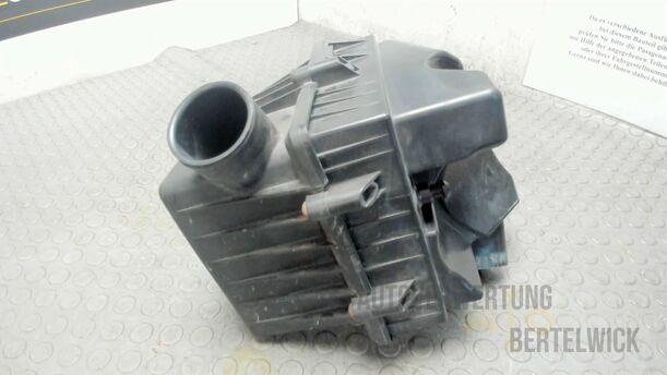 Foto: LUFTFILTERKASTEN eines Opel Corsa 1.2 16V