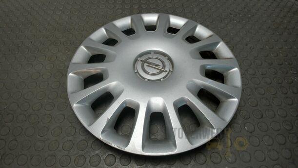 Foto: RADKAPPE / RADDECKEL 14 ZOLL eines Opel Corsa 1.2 16V
