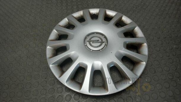 Foto: RADKAPPE / RADDECKEL 14 ZOLL eines Opel Corsa 1.2 16V
