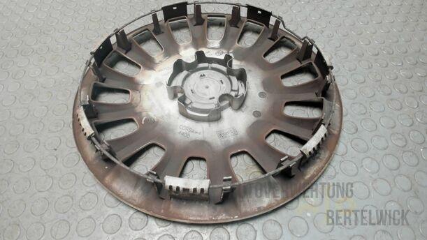 Foto: RADKAPPE / RADDECKEL 14 ZOLL eines Opel Corsa 1.2 16V