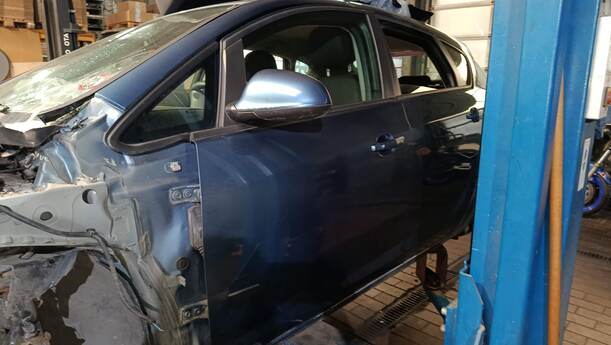 Foto: TÜR VORN LINKS eines Opel Astra 1.4 Turbo ecoFLEX Start/Stop