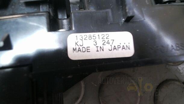 Foto: SCHALTER WARNBLINKANLAGE/ WARNBLINKSCHALTER eines Opel Astra 1.4 Turbo ecoFLEX Start/Stop