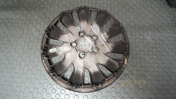 Foto: EINZELNE RADKAPPE/ RADDECKEL 16 ZOLL eines Opel Astra 1.4 Turbo ecoFLEX Start/Stop