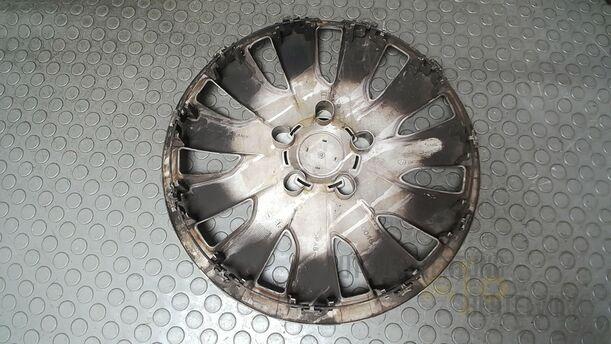 Foto: EINZELNE RADKAPPE/ RADDECKEL 16 ZOLL eines Opel Astra 1.4 Turbo ecoFLEX Start/Stop