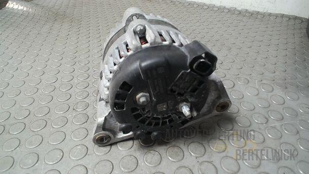Foto: LICHTMASCHINE ( 100A ) eines Opel Astra 1.4 Turbo ecoFLEX Start/Stop