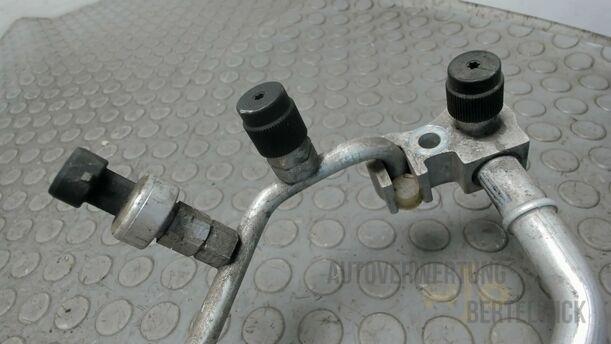 Foto: KLIMALEITUNG / SCHLAUCH TROCKENER VERDAMPFER eines Opel Corsa 1.2 16V Fun