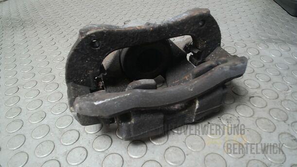 Foto: BREMSSATTEL VORN LINKS eines Opel Astra 1.4 Turbo ecoFLEX Start/Stop Fun
