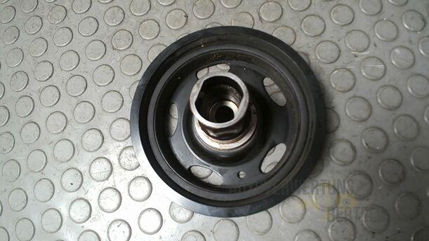 Foto: RIEMENSCHEIBE KURBELWELLE eines Opel Astra 1.4 Turbo ecoFLEX Start/Stop Fun